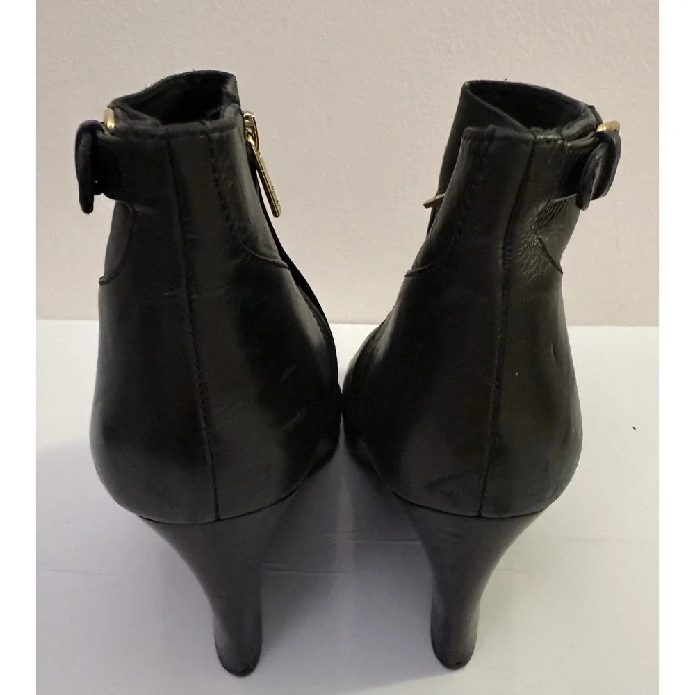 TORY BURCH Milan Wedge Bootie Black‎ Leather Size 11